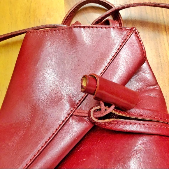 VERA PELLE Genuine Leather Italy Red Minimalist Unique Mini Medium Size Backpack - Picture 7 of 16